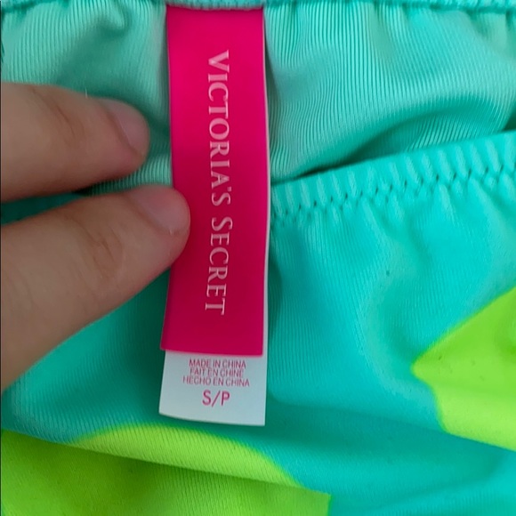 3 FOR $25 ⭐️ Bikini Bottoms by Victoria Secret - Picture 8 of 9